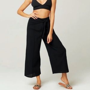 L*SPACE Hanalei Pants Black Beach Pool Breezy Textured Waist Tie NWT Size Small